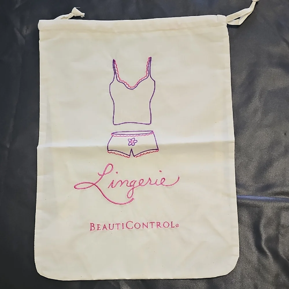 BeautiControl Embroidered Bag Collection - Cream and Multicolor